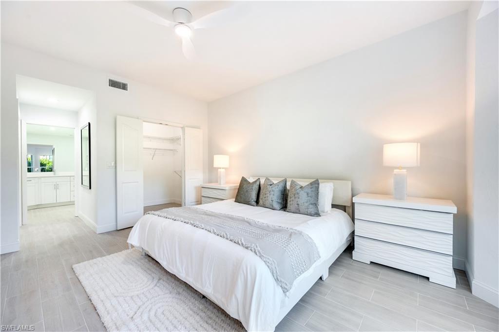 2806 Aintree LN H102