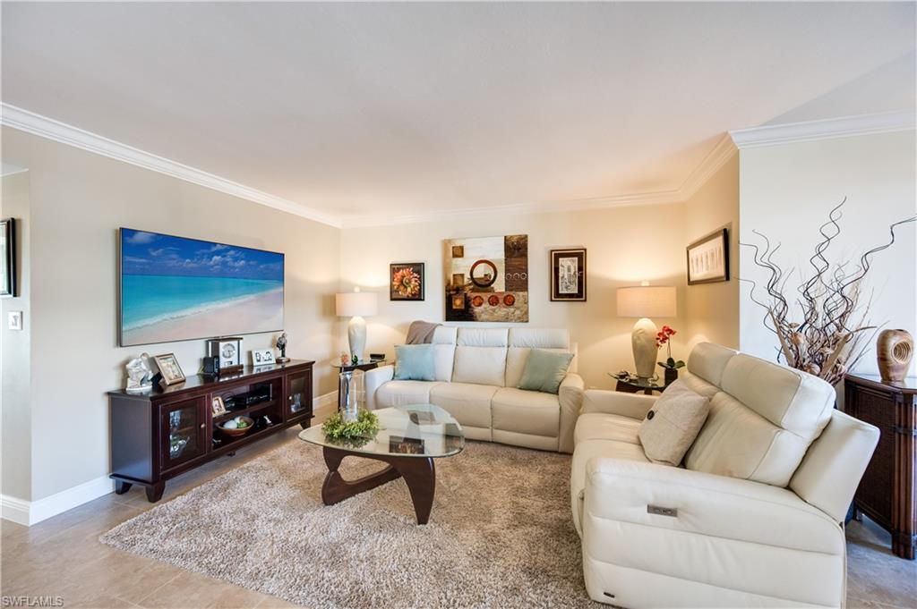 3000 Gulf Shore BLVD N 212