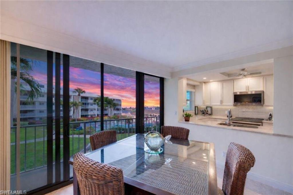 3000 Gulf Shore BLVD N 212