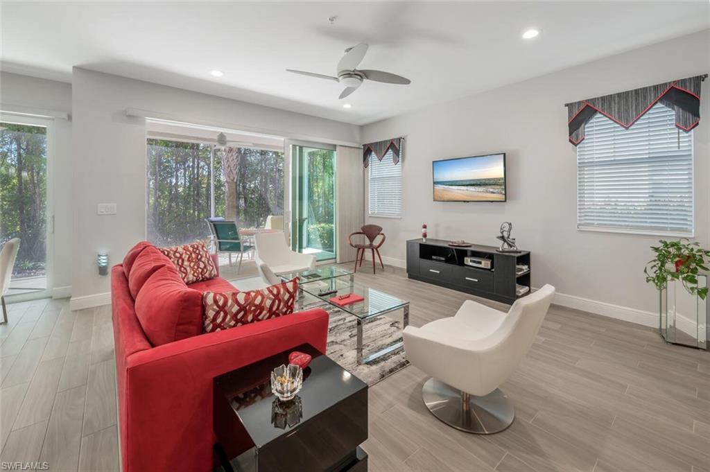 6953 Avalon CIR 1804