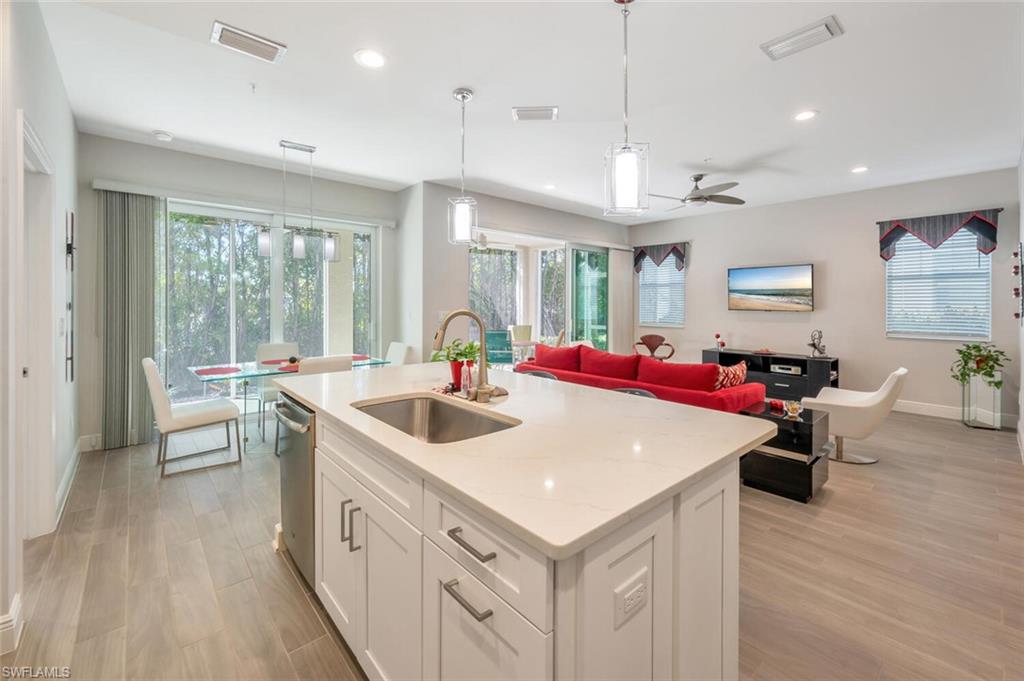 6953 Avalon CIR 1804