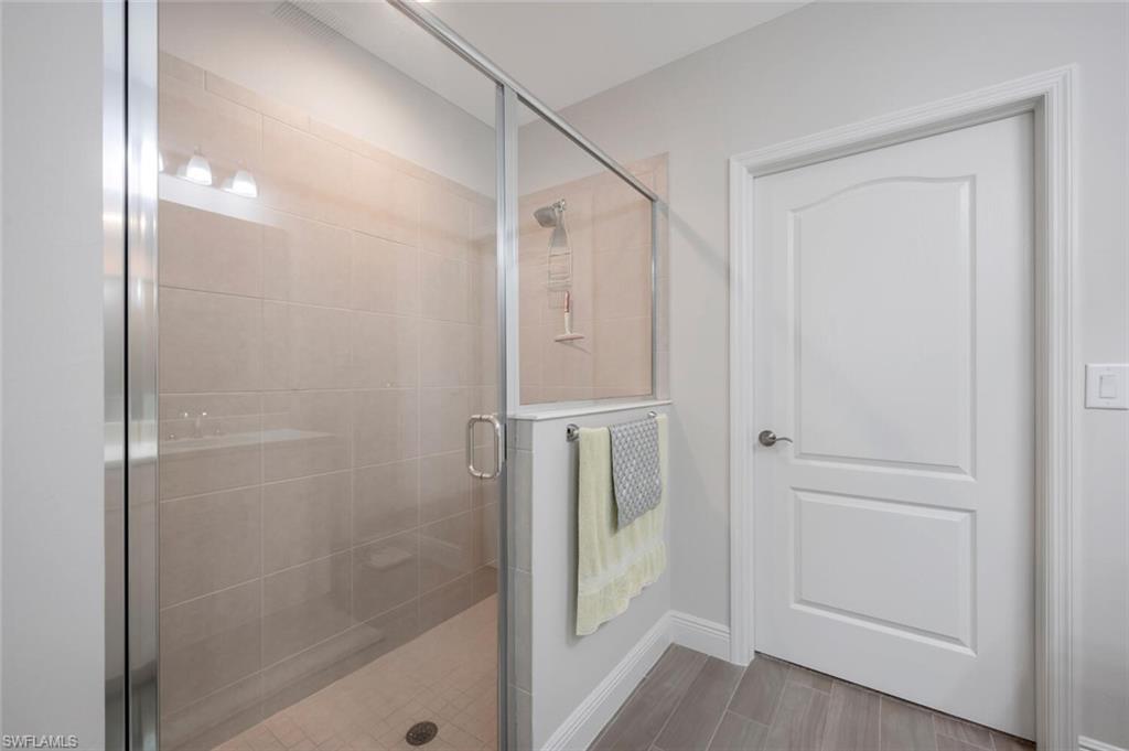 6953 Avalon CIR 1804