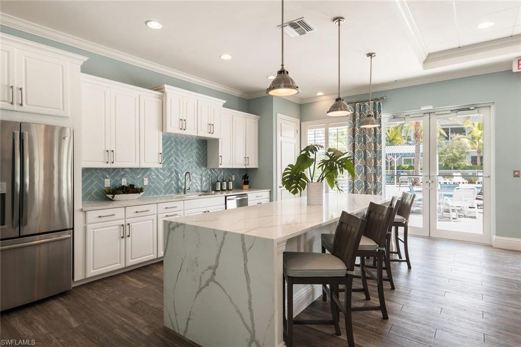 6953 Avalon CIR 1804