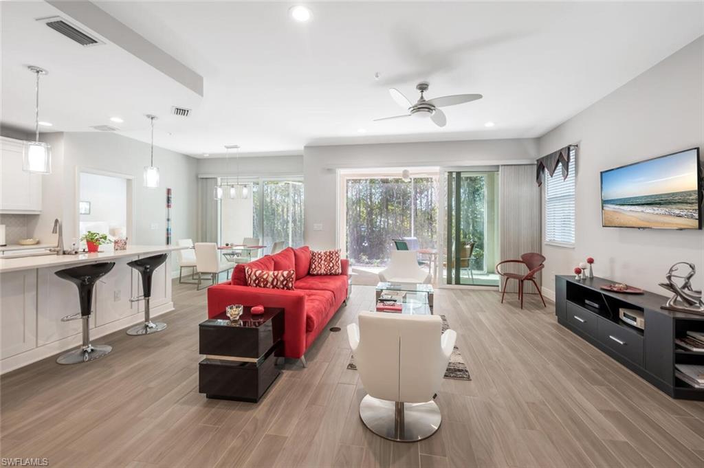 6953 Avalon CIR 1804