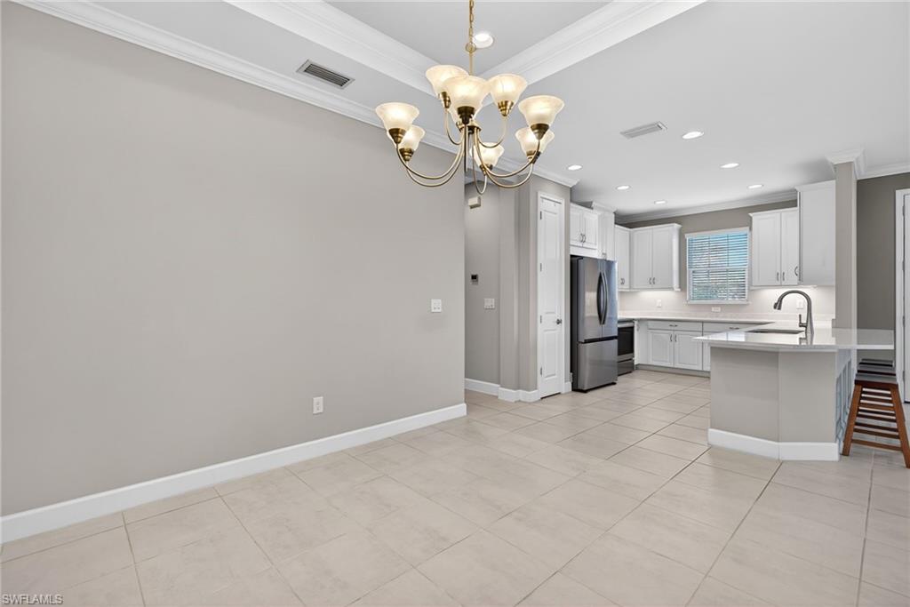 8017 Calle Canovas CT
