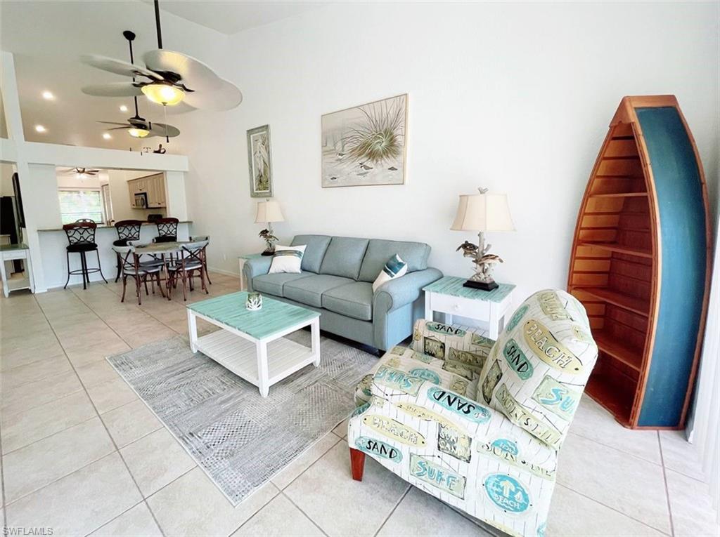 2037 Crown Pointe BLVD