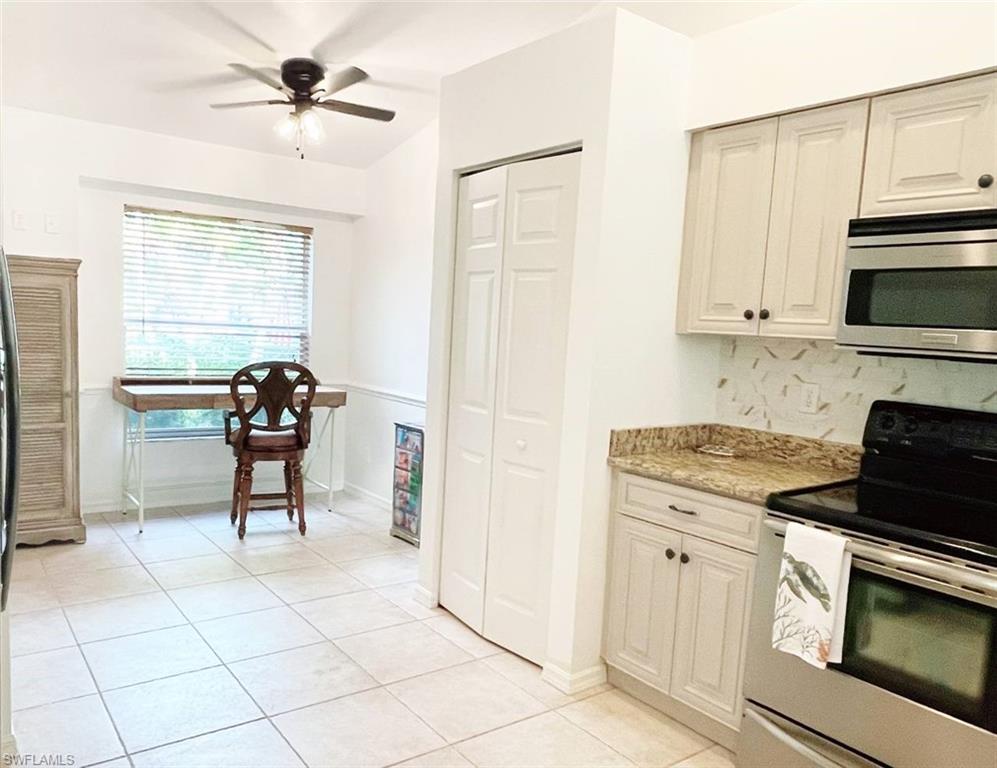 2037 Crown Pointe BLVD