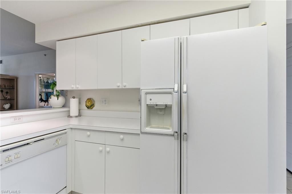 26841 Clarkston DR 105