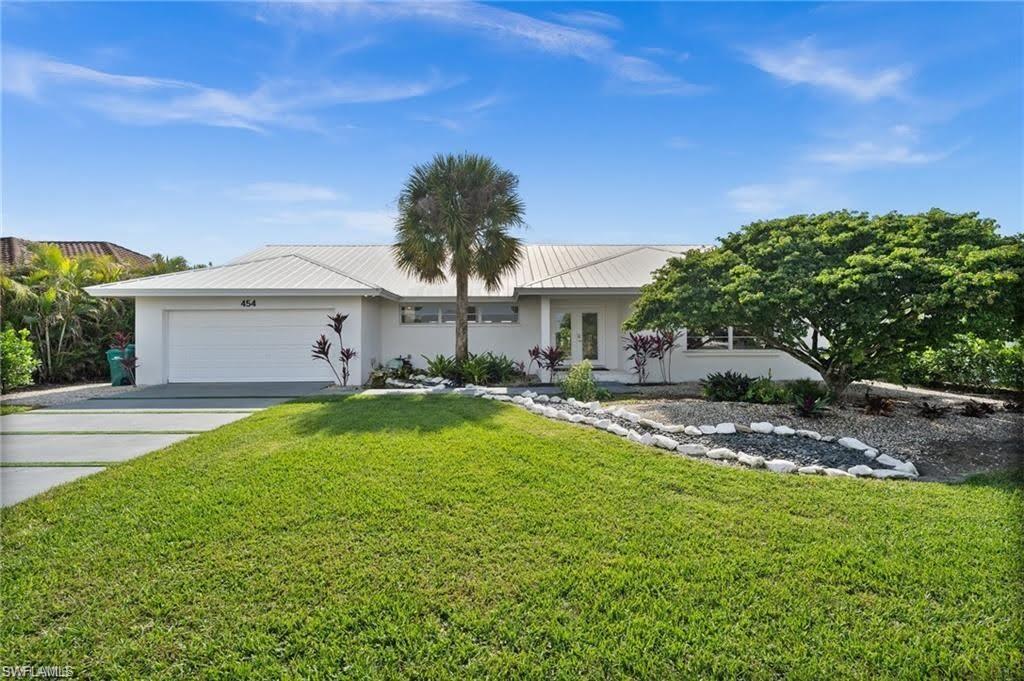 454 Flamingo AVE