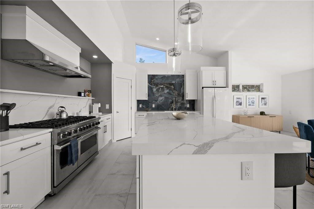 454 Flamingo AVE