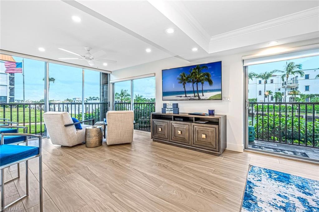 2900 Gulf Shore BLVD N 116