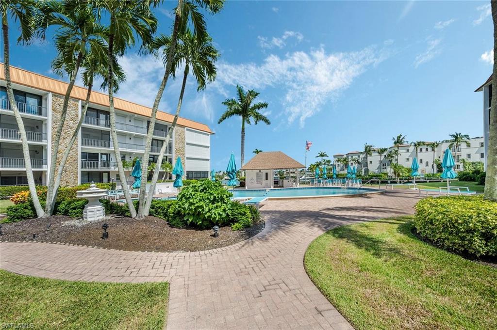 2900 Gulf Shore BLVD N 116