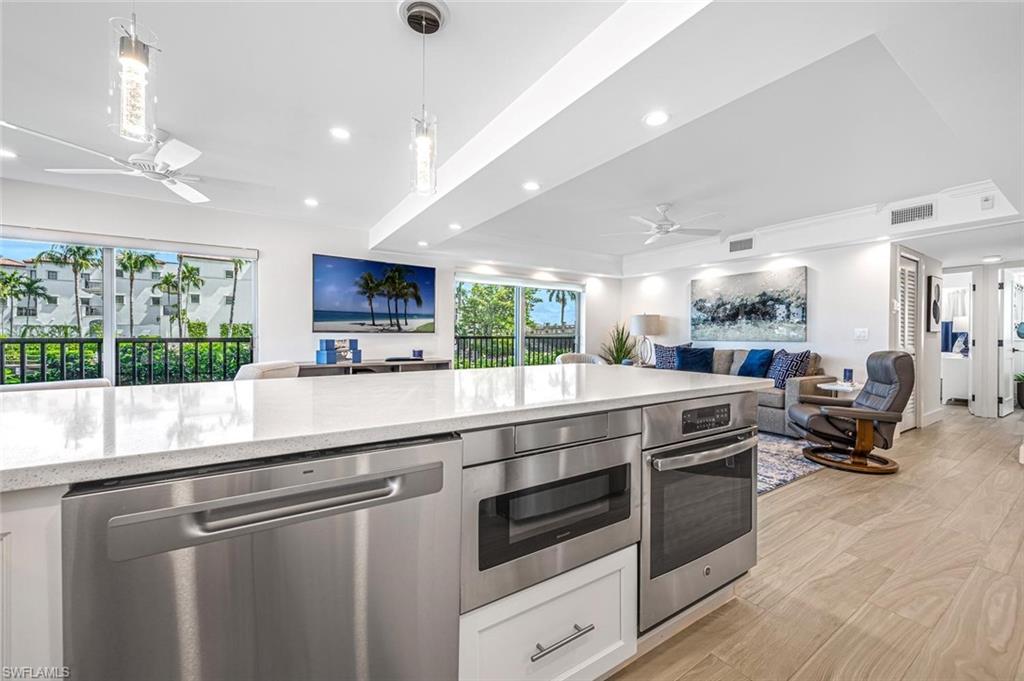 2900 Gulf Shore BLVD N 116