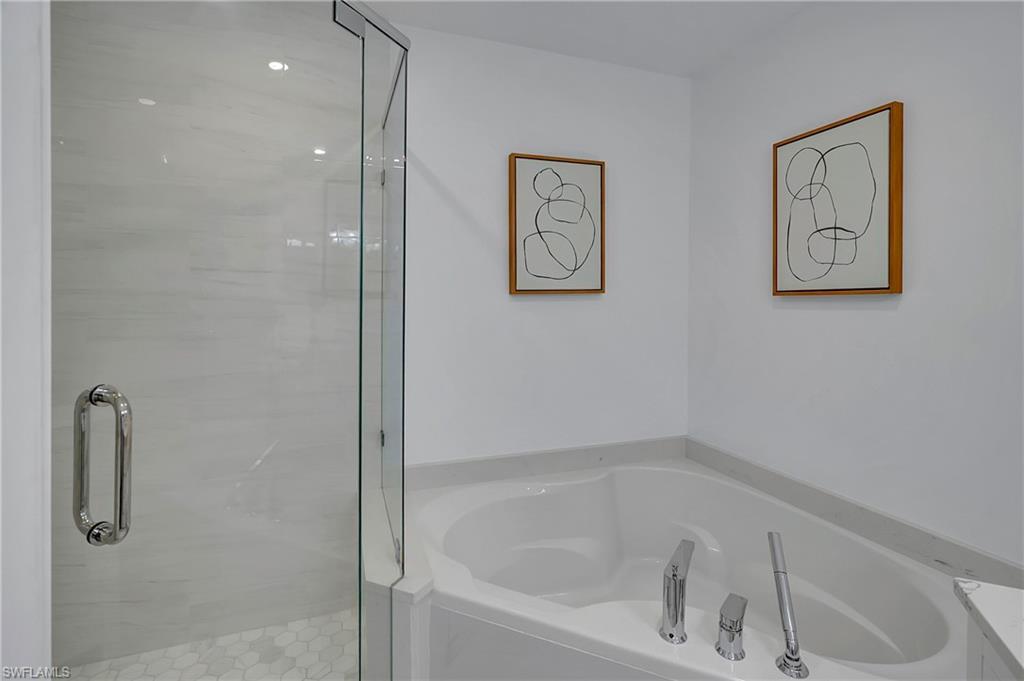 2165 Arielle DR 1602