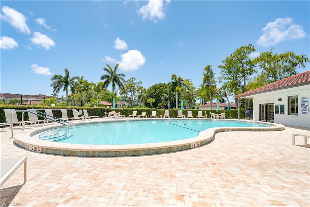 1084 Forest Lakes DR 7205