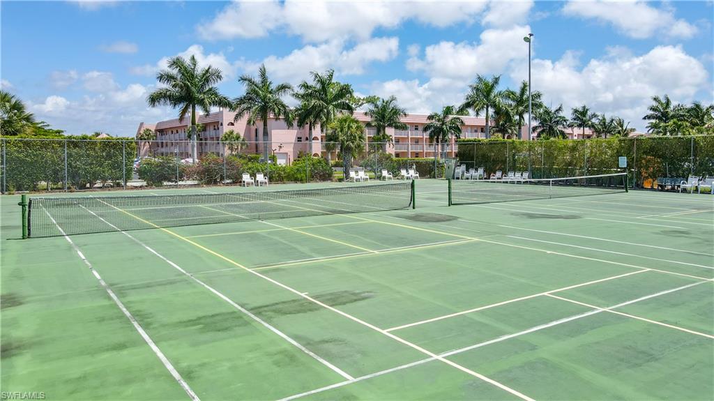 1084 Forest Lakes DR 7205