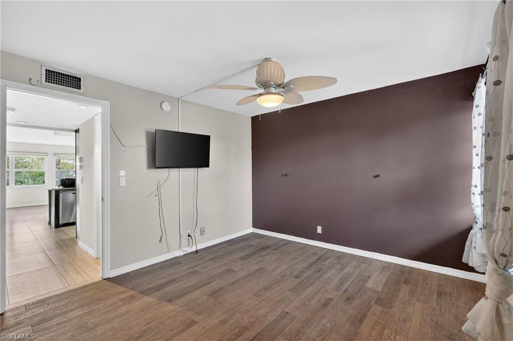 1084 Forest Lakes DR 7205