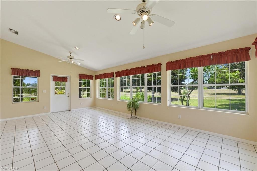 204 Estelle CT