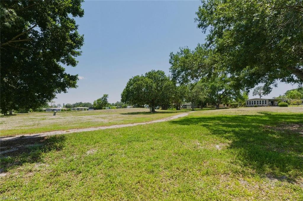 204 Estelle CT