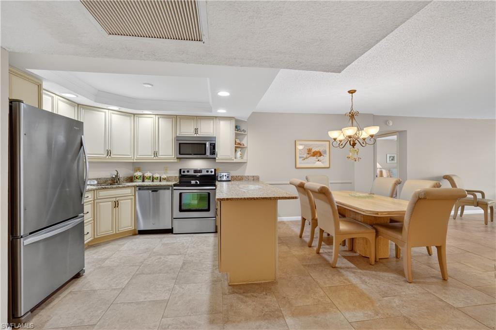 5 Bluebill AVE 201