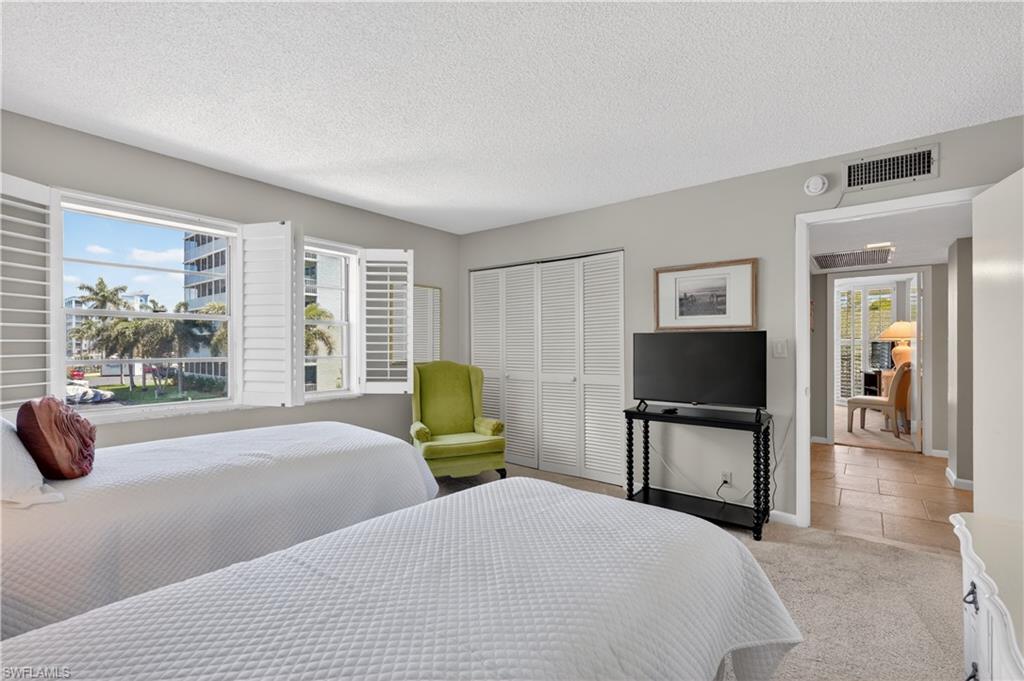 5 Bluebill AVE 201