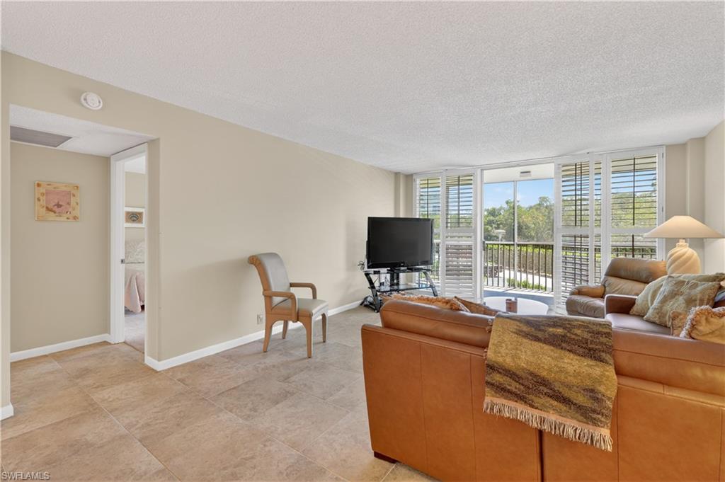 5 Bluebill AVE 201