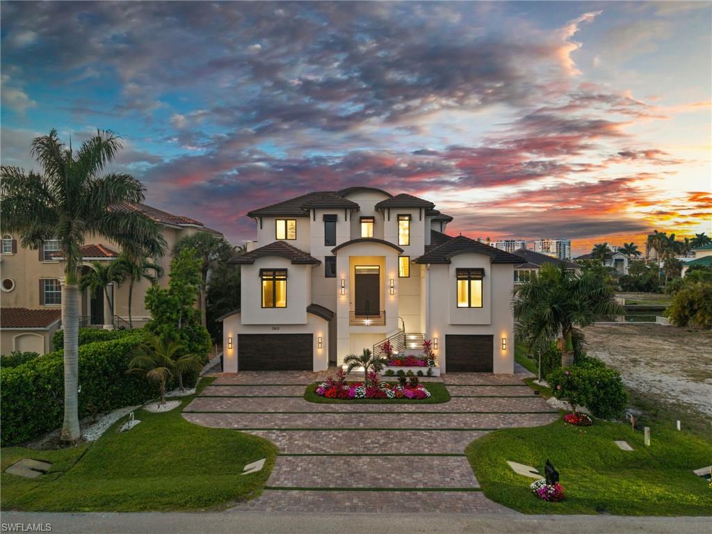 380 Trade Winds AVE