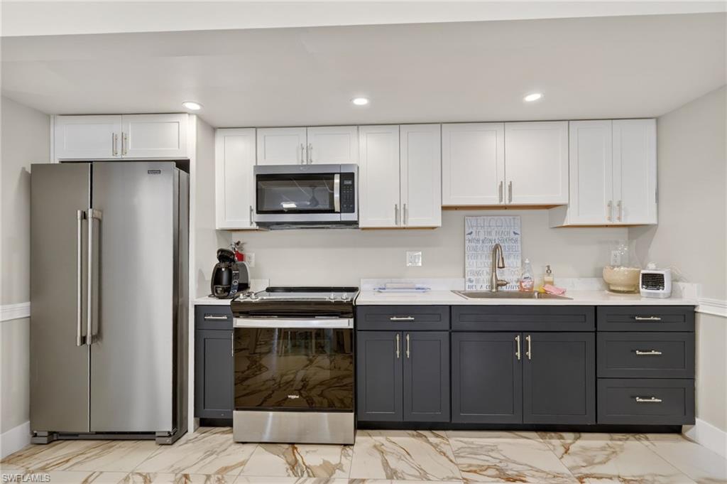 5 Bluebill AVE 209