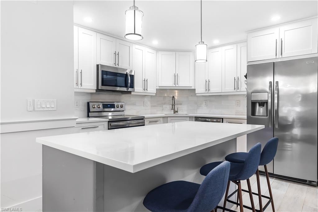 5 Bluebill AVE 209