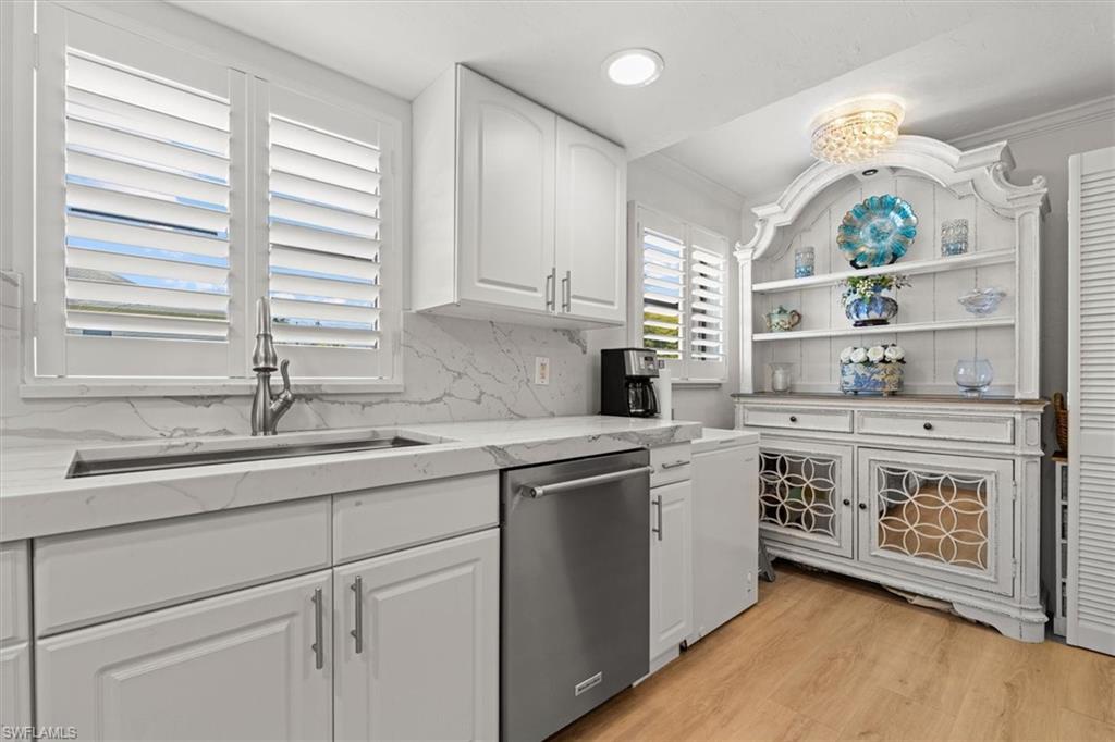 1400 Blue Point AVE 104