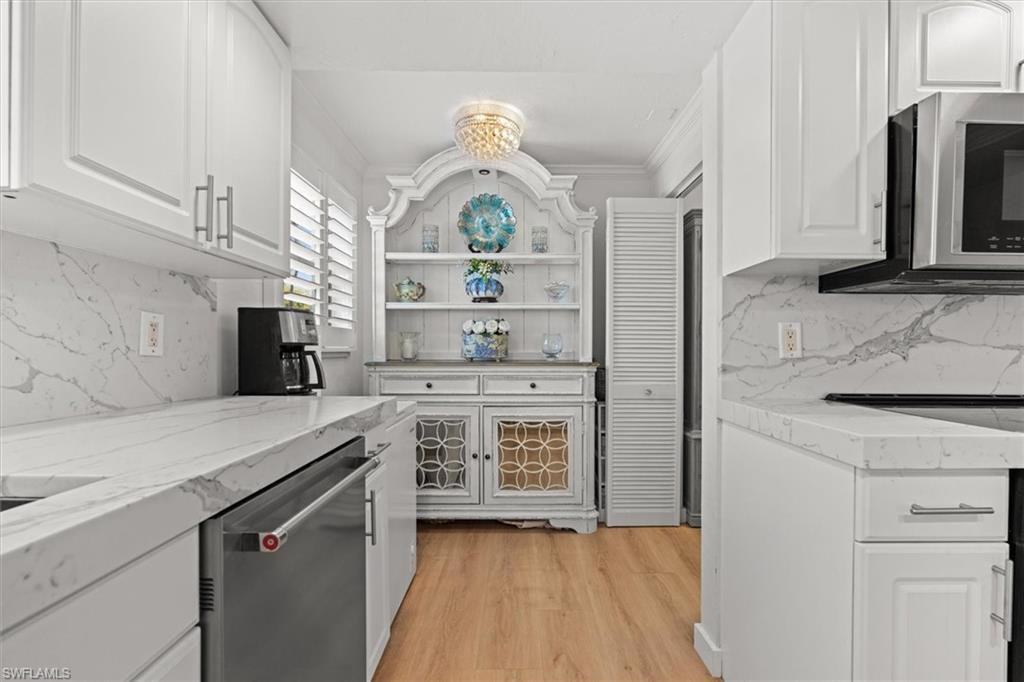 1400 Blue Point AVE 104