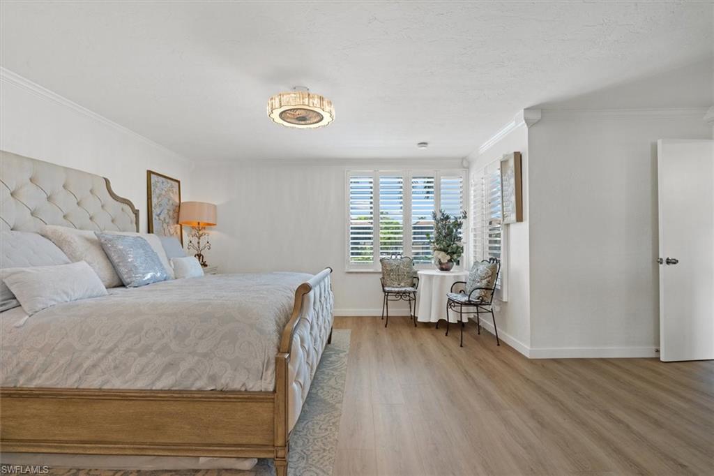 1400 Blue Point AVE 104