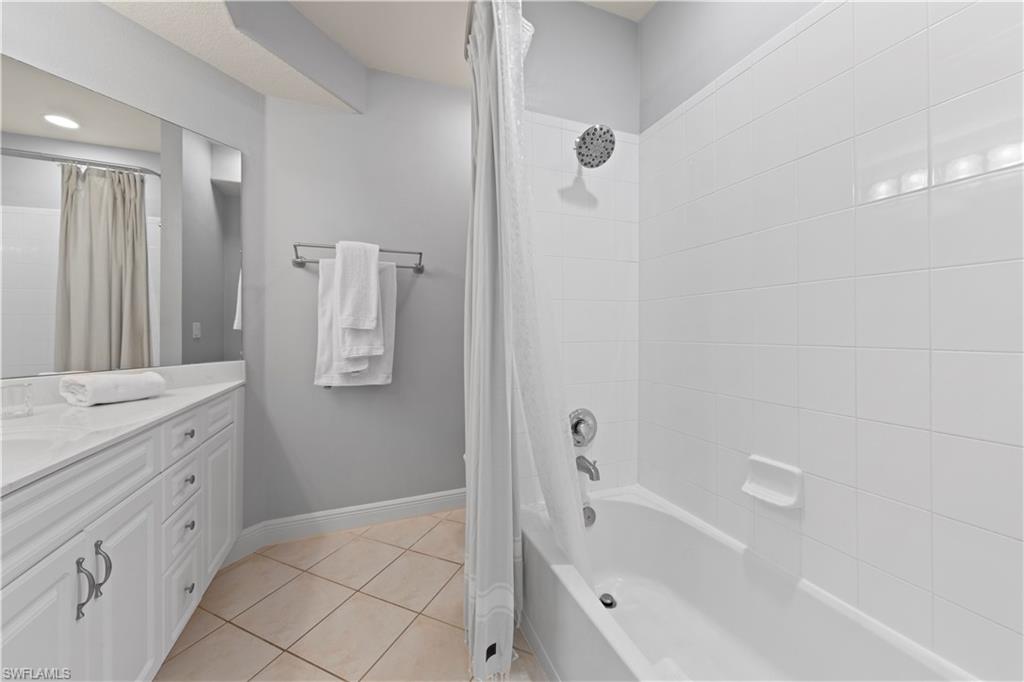 8066 Tauren CT