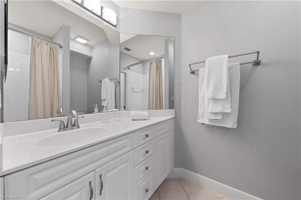 8066 Tauren CT