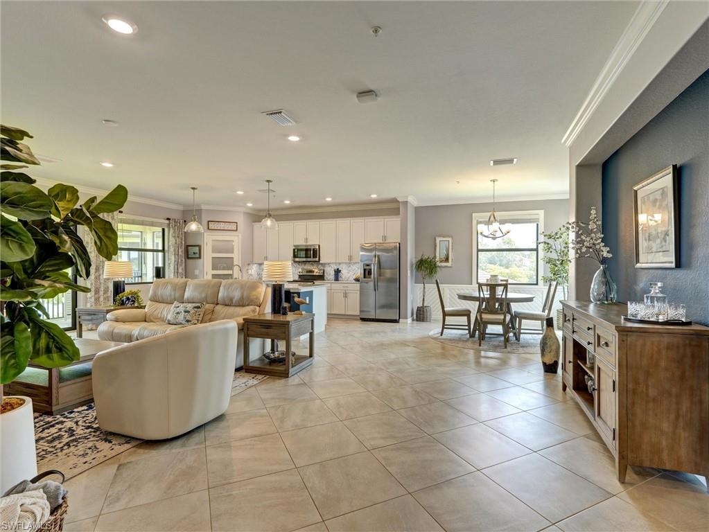 2359 Montserrat LN 202