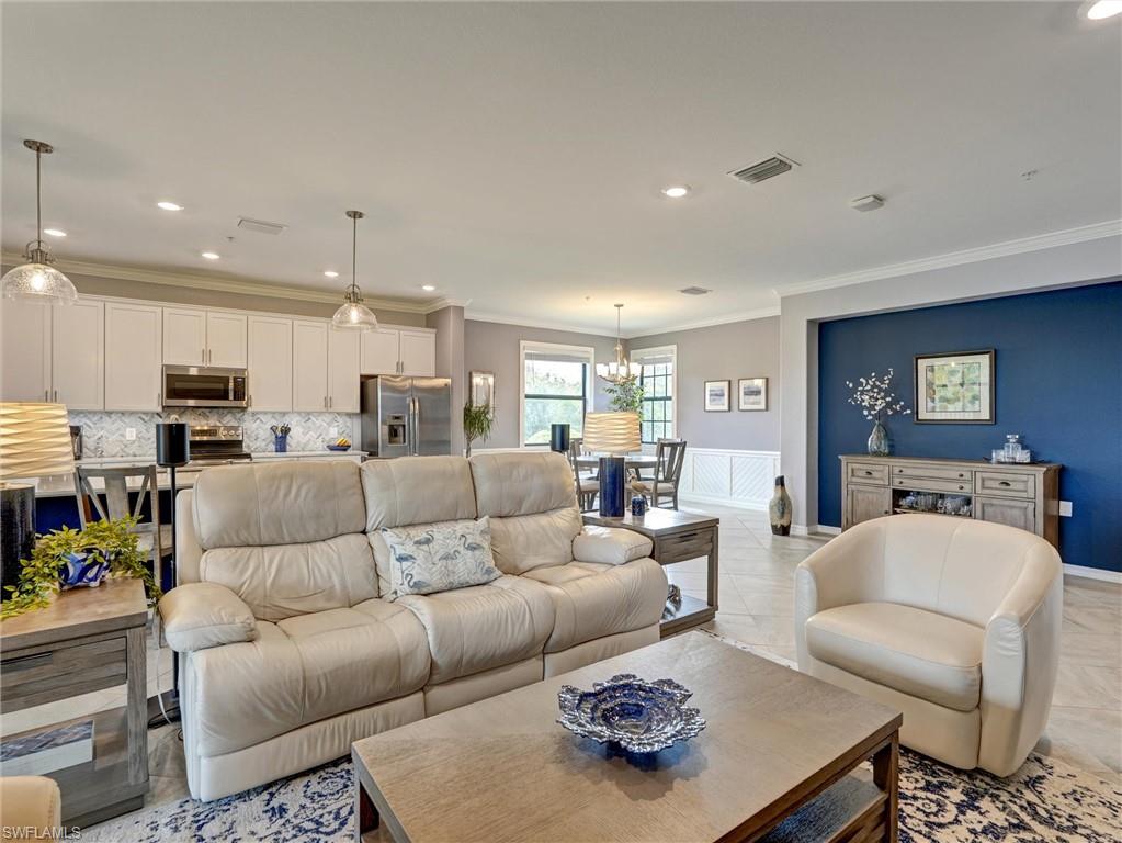 2359 Montserrat LN 202
