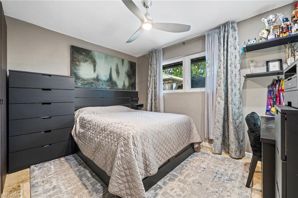 38 Willoughby DR