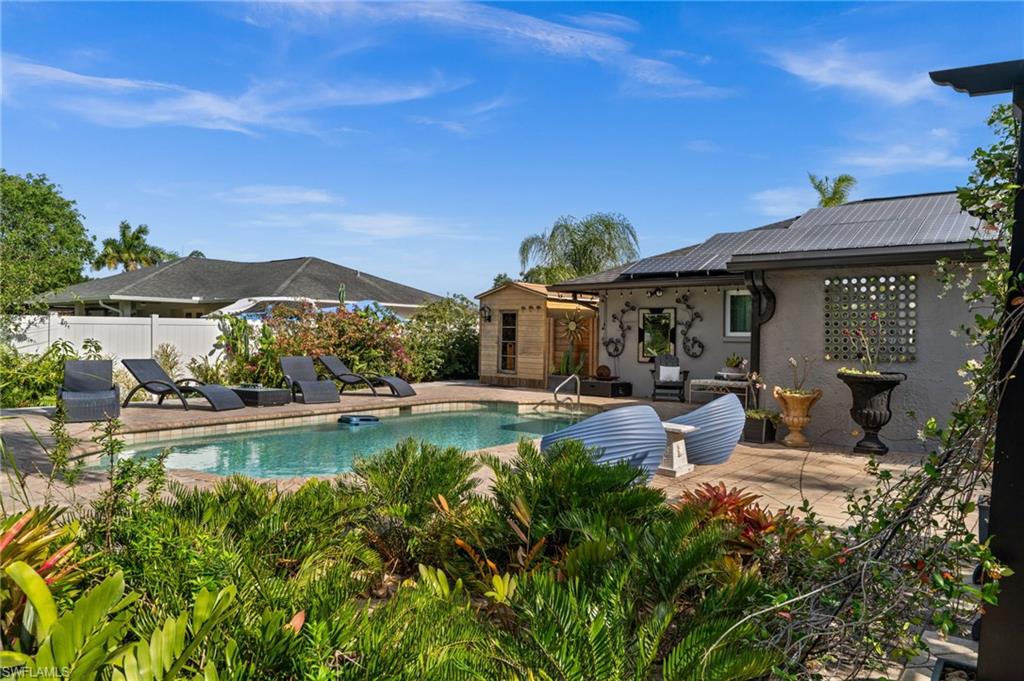 38 Willoughby DR