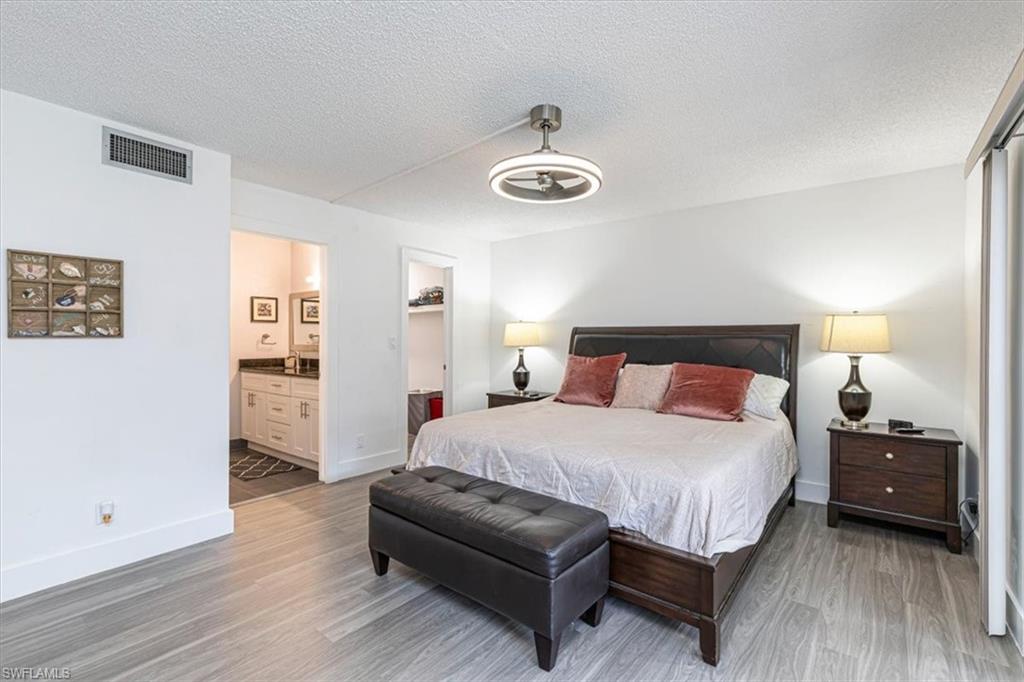 215 Palm DR 215-1