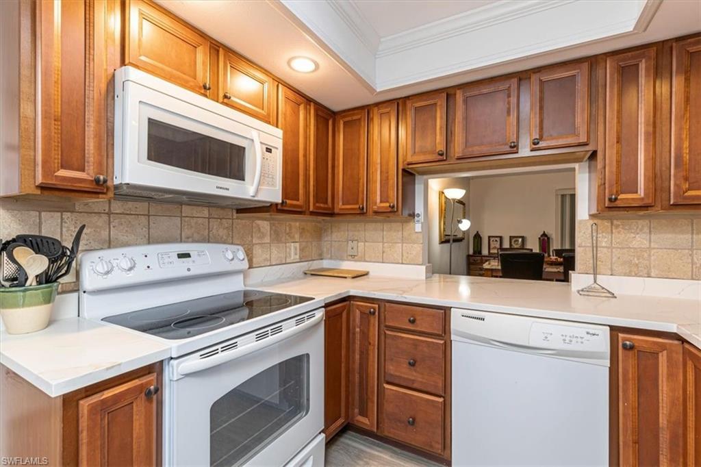 215 Palm DR 215-1