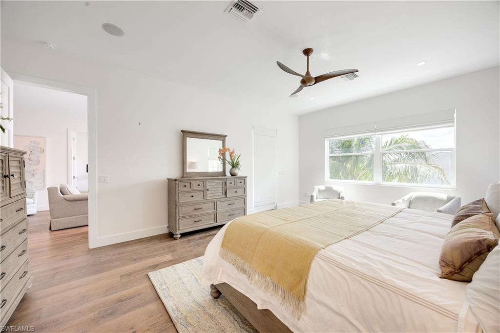 1571 Bonita LN