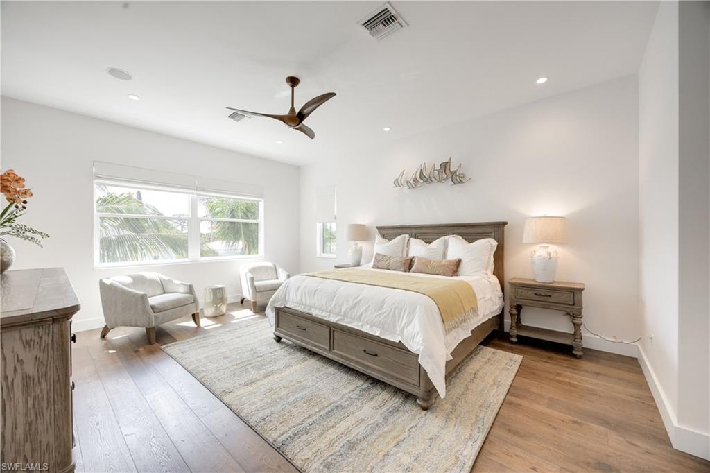 1571 Bonita LN