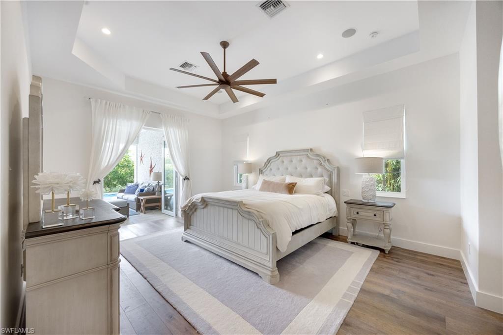 1571 Bonita LN