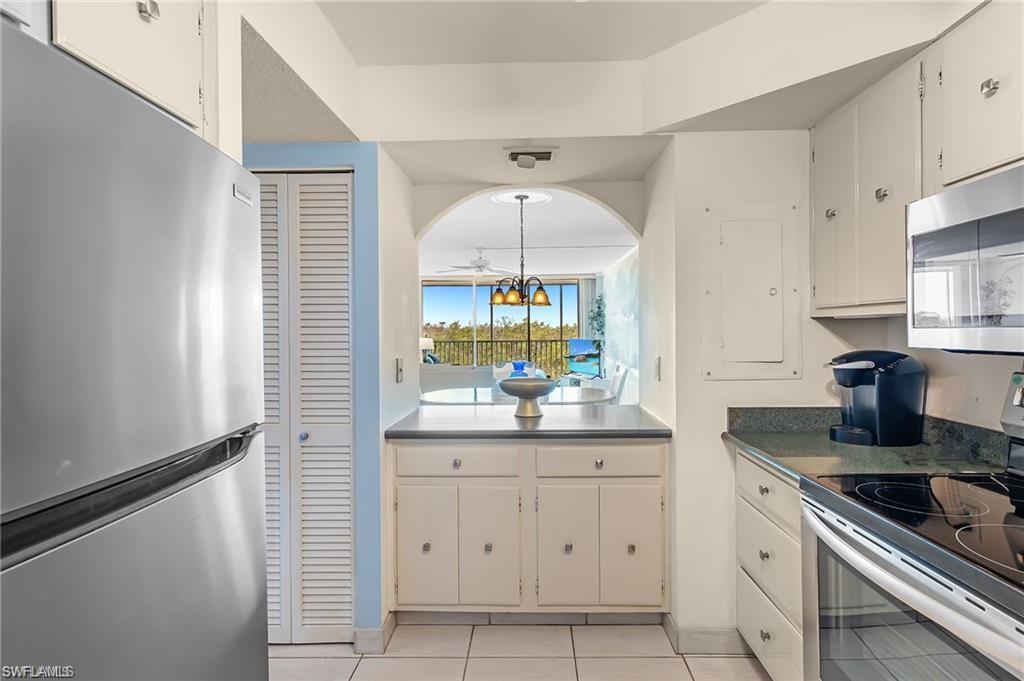 5 Bluebill AVE 403