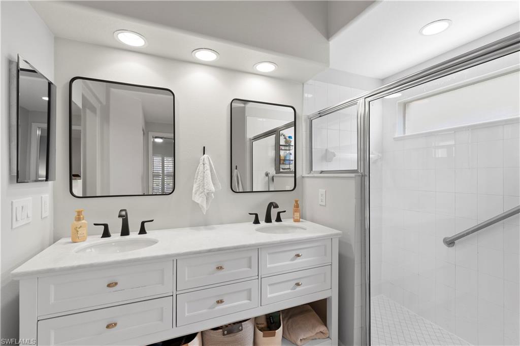 8330 Ibis Cove CIR B242
