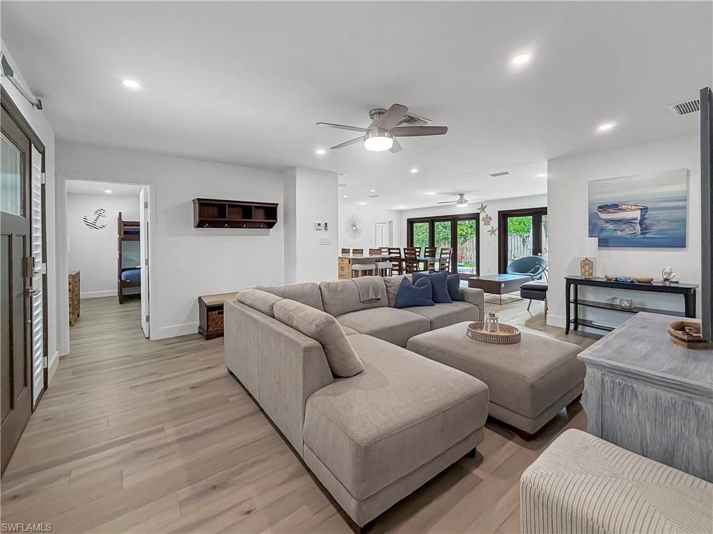 1265 Pompei LN