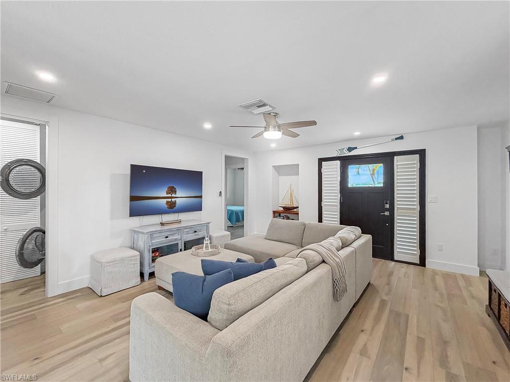 1265 Pompei LN