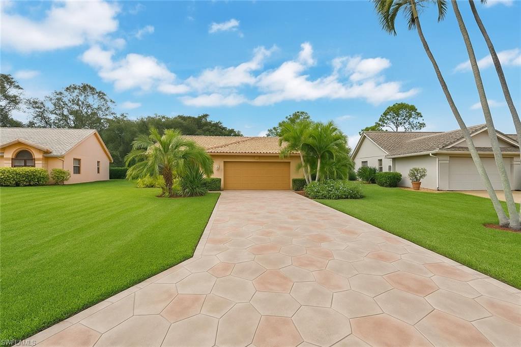 241 Saint James WAY