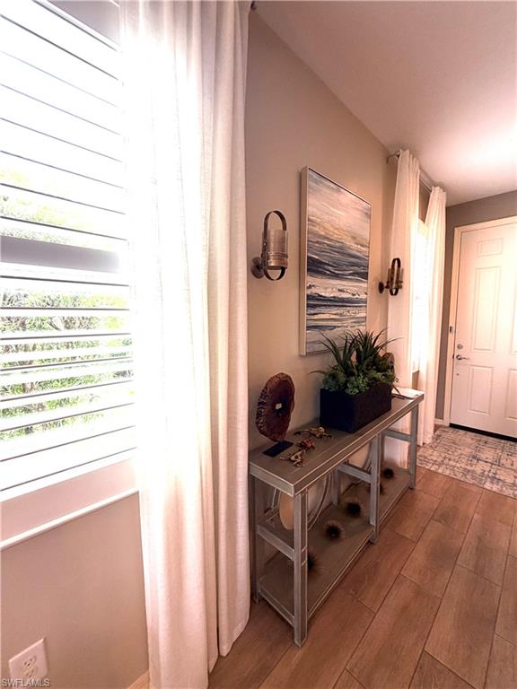 8736 Querce CT