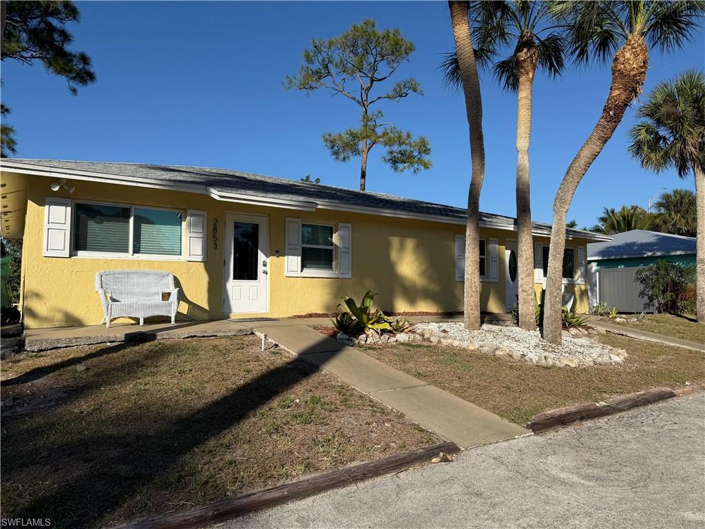2855 Van Buren AVE